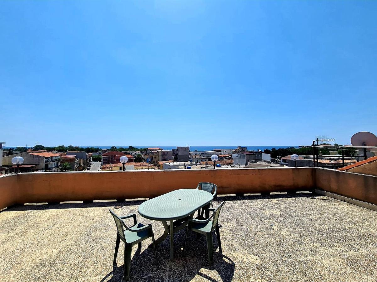 Lorena Loft Locri Exterior photo